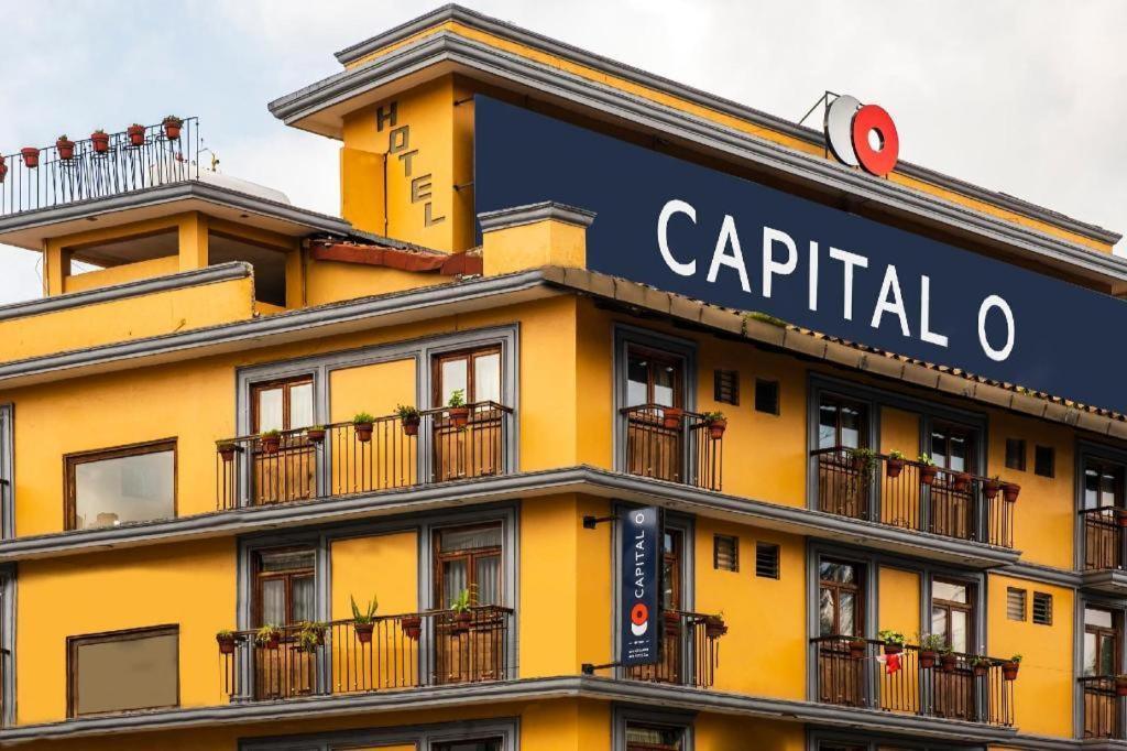 Capital O Hotel Central, Халапа Екстер'єр фото