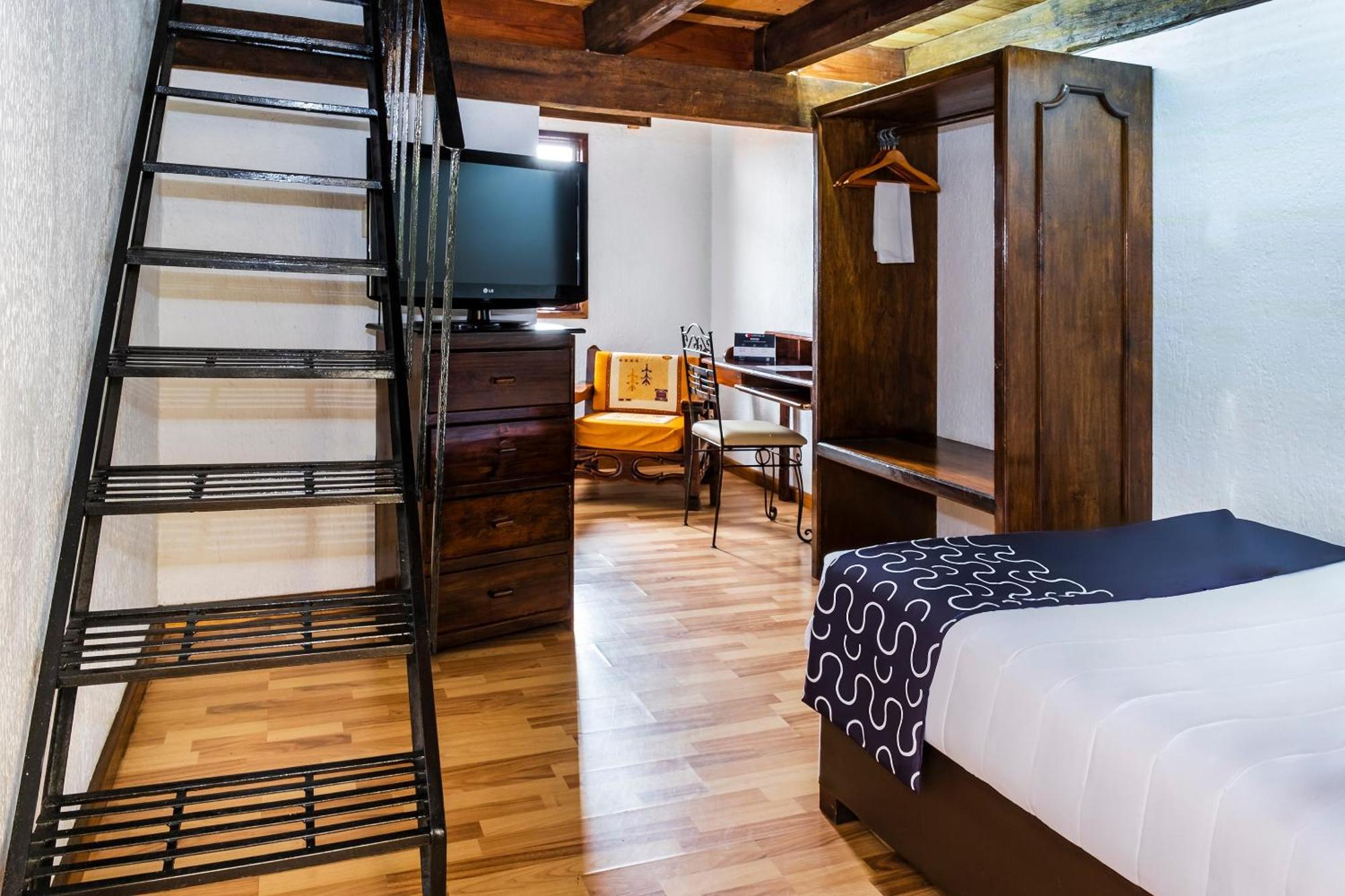 Capital O Hotel Central, Халапа Екстер'єр фото